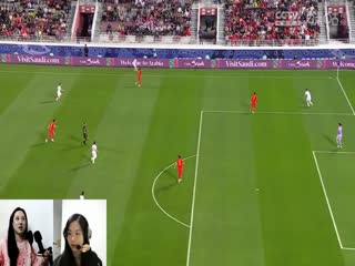 日韩媳妇对比图片视频大全
